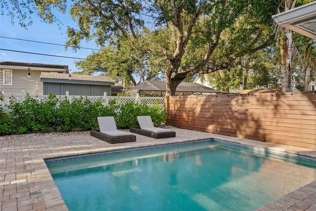 710 S DAVIS BOULEVARD, Tampa, FL 33606