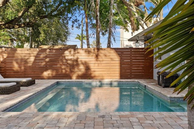 710 S DAVIS BOULEVARD, Tampa, FL 33606