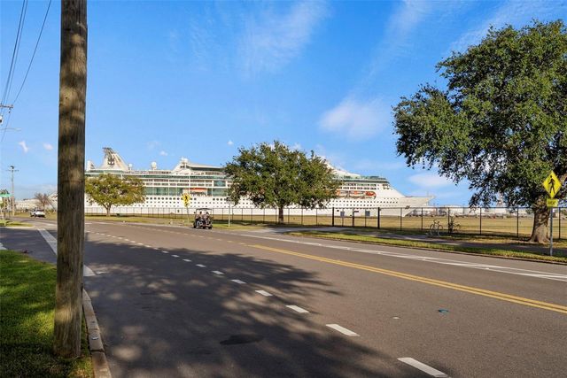 710 S DAVIS BOULEVARD, Tampa, FL 33606