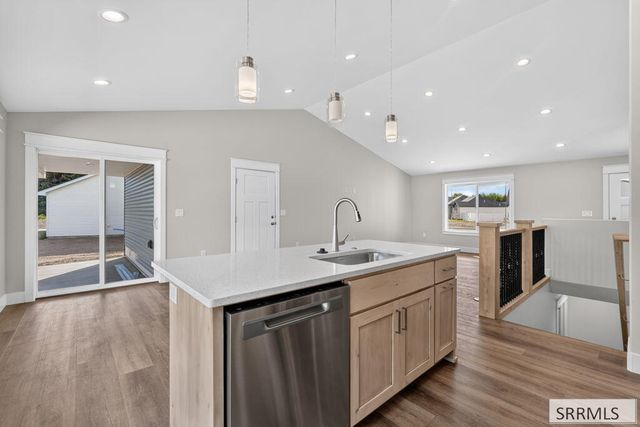 397 Wind River Drive, Shelley, ID 83274