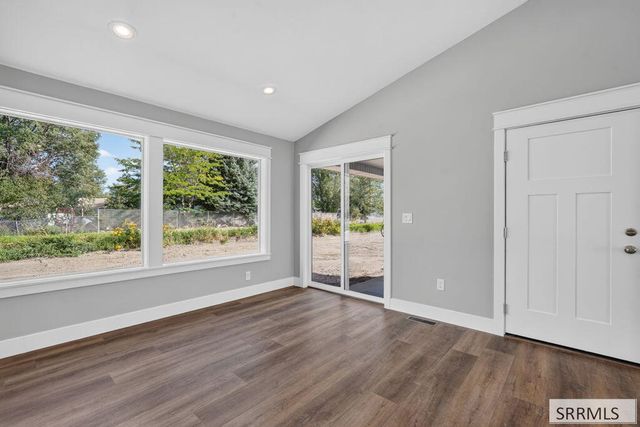 397 Wind River Drive, Shelley, ID 83274