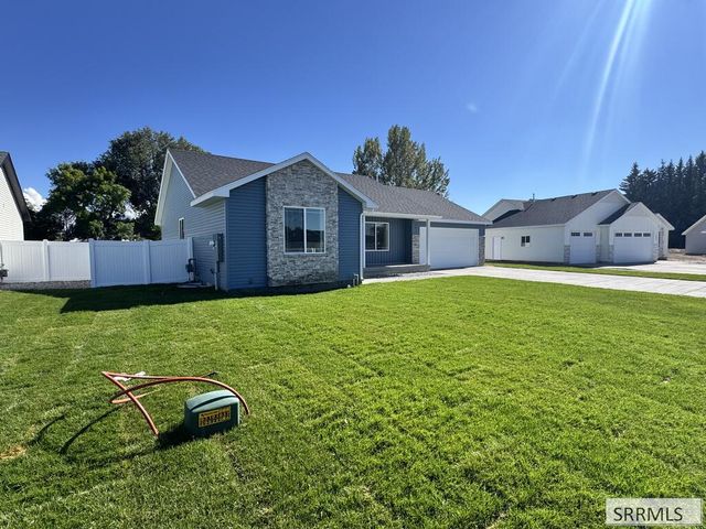 397 Wind River Drive, Shelley, ID 83274