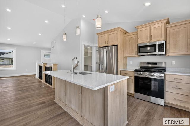 397 Wind River Drive, Shelley, ID 83274