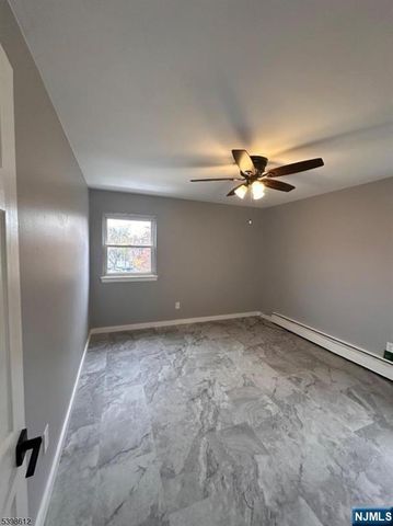 916 Stuyvesant Avenue w-1, Irvington, NJ 07111