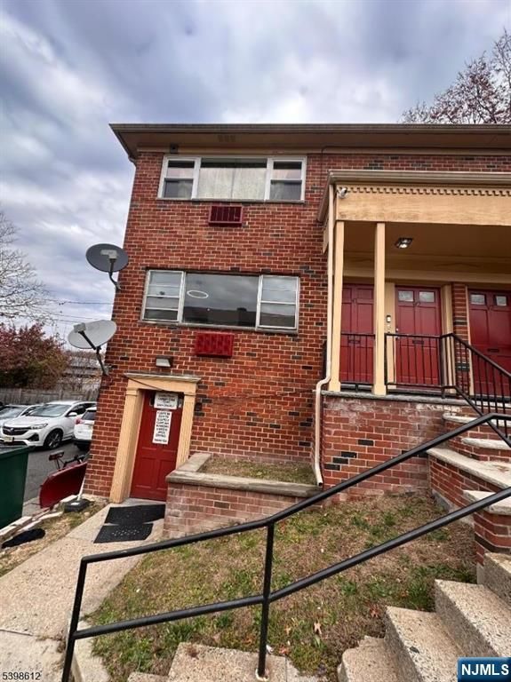 916 Stuyvesant Avenue w-1, Irvington, NJ 07111