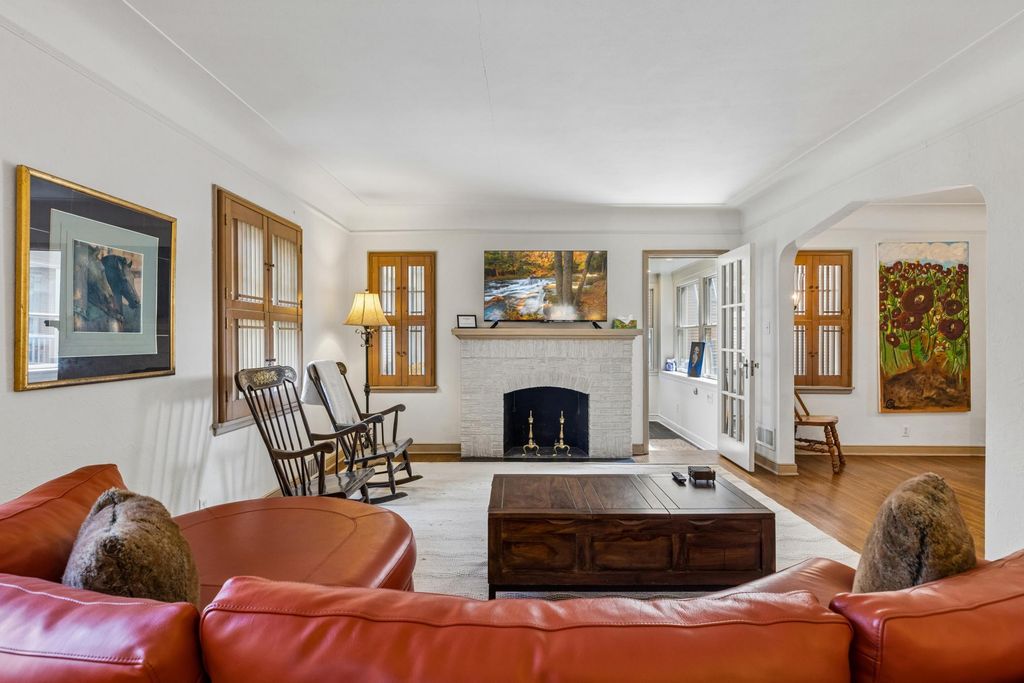 1197 Como Boulevard W, Saint Paul, MN 55103 — photo 5