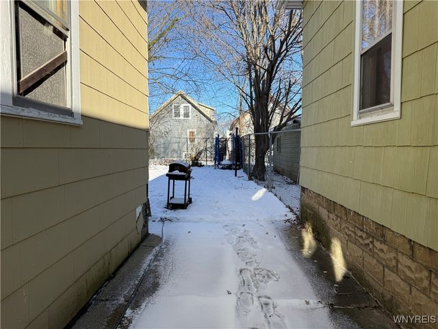 520 Lisbon Avenue, Buffalo, NY 14215