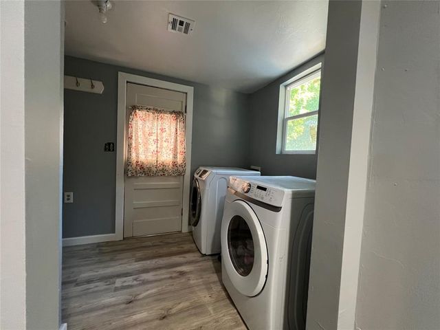 229 E Juniper Lane, Mustang, OK 73064