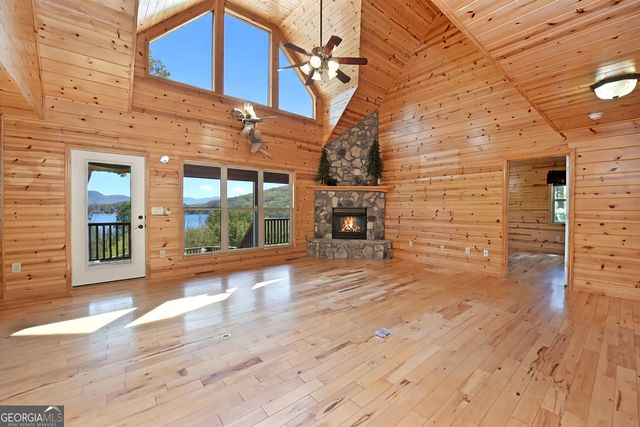 1929 Lakeview Summit Drive, Young Harris, GA 30582