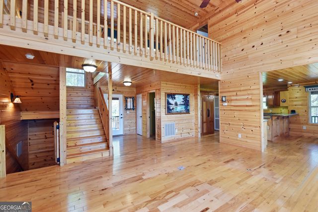 1929 Lakeview Summit Drive, Young Harris, GA 30582