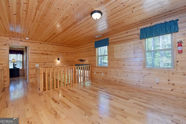 1929 Lakeview Summit Drive, Young Harris, GA 30582