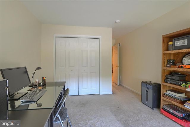4250 ROTH FARM VILLAGE CIR, Mechanicsburg, PA 17050