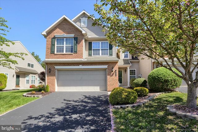 4250 ROTH FARM VILLAGE CIR, Mechanicsburg, PA 17050