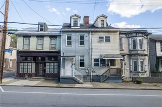 3144 1/2 McClure Ave, Marshall Shadeland, PA 15212