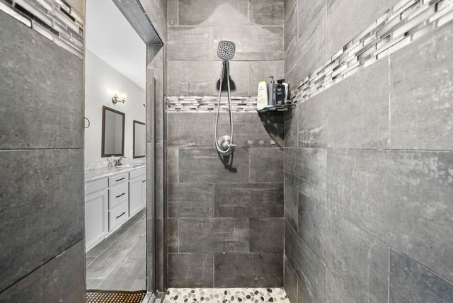 1085 Harrison Way, Clarksville, TN 37042