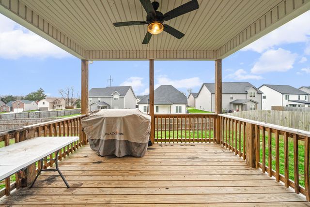 1085 Harrison Way, Clarksville, TN 37042