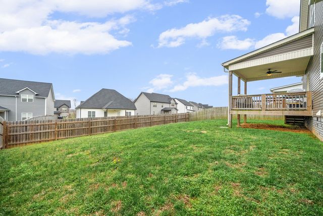 1085 Harrison Way, Clarksville, TN 37042