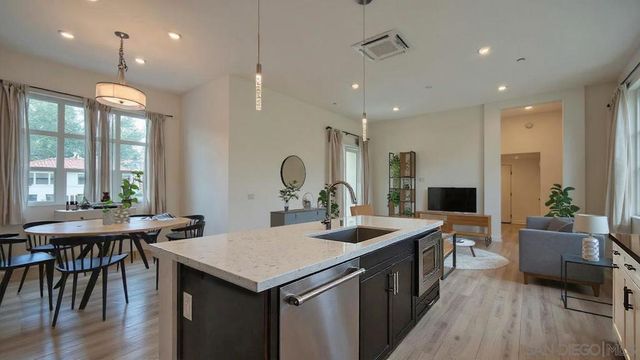 3128 Cañon St 301, San Diego, CA 92106