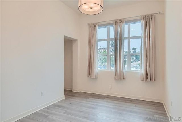 3128 Cañon St 301, San Diego, CA 92106
