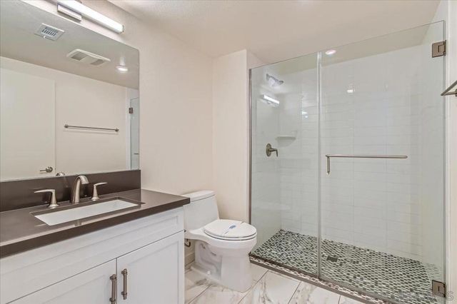 3128 Cañon St 301, San Diego, CA 92106