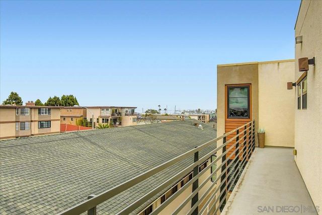 3128 Cañon St 301, San Diego, CA 92106