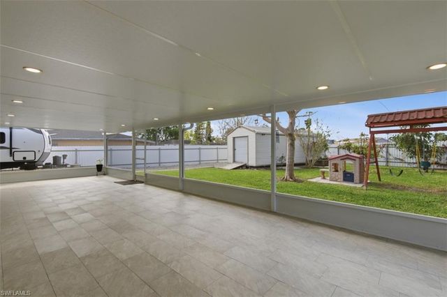 1437 Alwynne DR N, Lehigh Acres, FL 33936