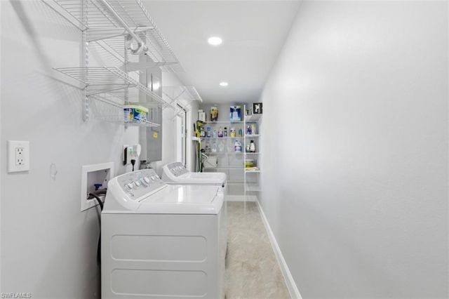 1437 Alwynne DR N, Lehigh Acres, FL 33936