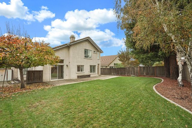 2827 Big Sur St, Stockton, CA 95209