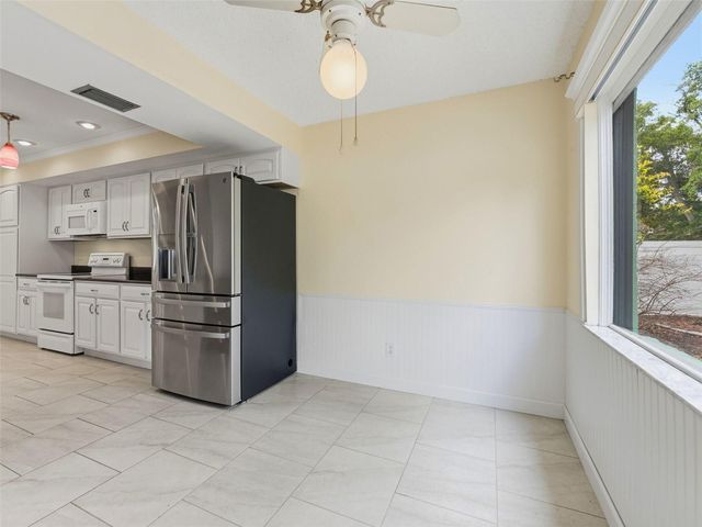 1424 OAKWOOD LANE, Plant City, FL 33563