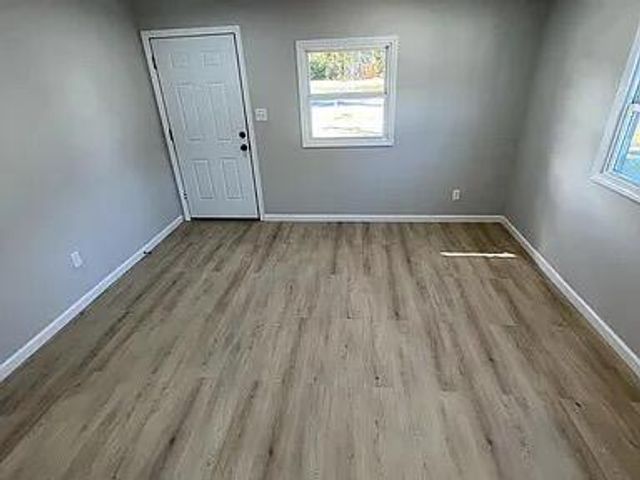 1106 S James Road, Columbus, OH 43227