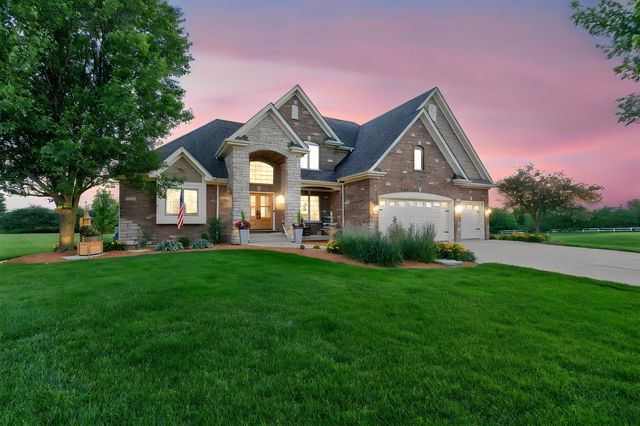 5728 Waters Edge Court, Yorkville, IL 60560