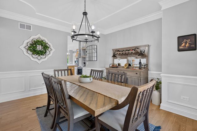 5728 Waters Edge Court, Yorkville, IL 60560