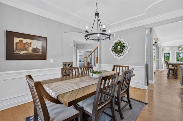 5728 Waters Edge Court, Yorkville, IL 60560