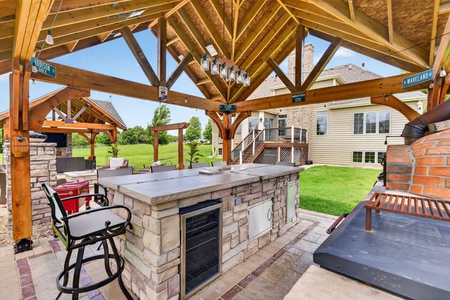 5728 Waters Edge Court, Yorkville, IL 60560