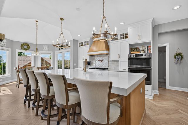 5728 Waters Edge Court, Yorkville, IL 60560