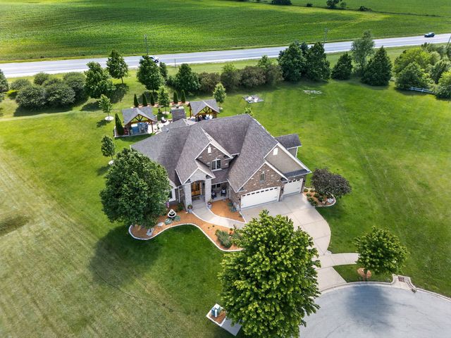 5728 Waters Edge Court, Yorkville, IL 60560