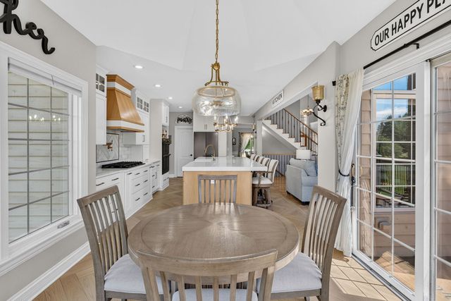 5728 Waters Edge Court, Yorkville, IL 60560