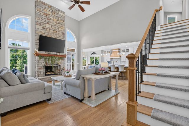 5728 Waters Edge Court, Yorkville, IL 60560