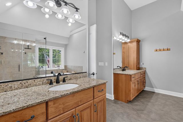 5728 Waters Edge Court, Yorkville, IL 60560