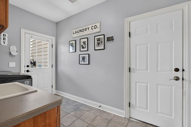 5728 Waters Edge Court, Yorkville, IL 60560