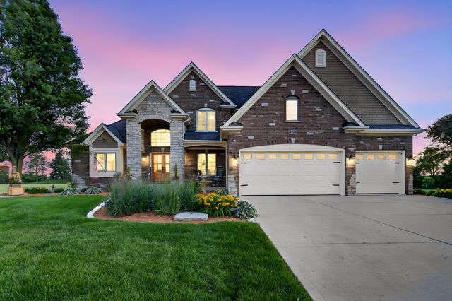 5728 Waters Edge Court, Yorkville, IL 60560