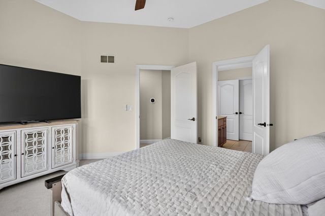 5728 Waters Edge Court, Yorkville, IL 60560