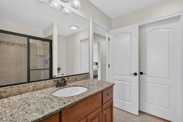 5728 Waters Edge Court, Yorkville, IL 60560
