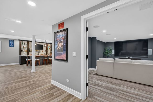 5728 Waters Edge Court, Yorkville, IL 60560
