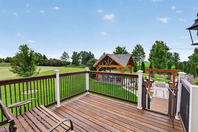 5728 Waters Edge Court, Yorkville, IL 60560