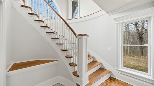 171 Greendale Lane, Mcdonald, TN 37353
