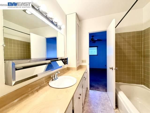 14001 Reed Ave, San Leandro, CA 94578