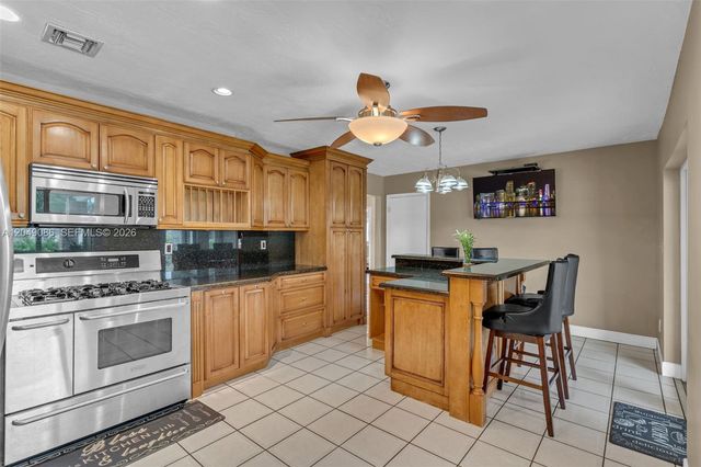 10360 SW 112th St, Miami, FL 33176