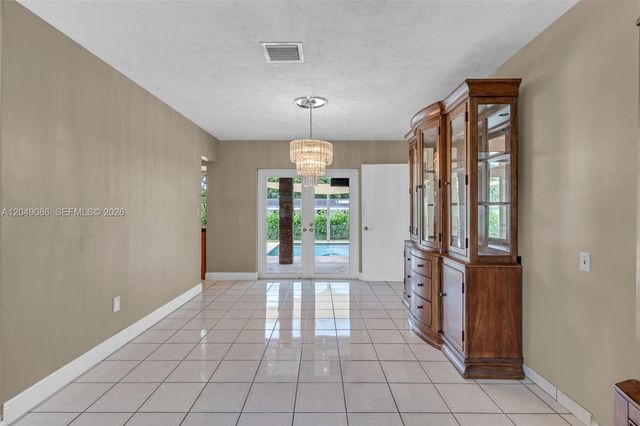 10360 SW 112th St, Miami, FL 33176