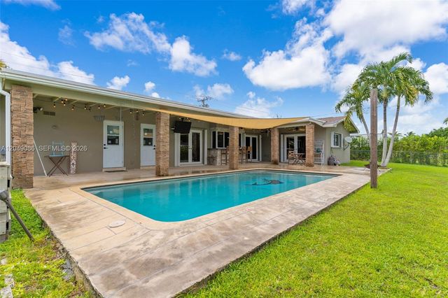10360 SW 112th St, Miami, FL 33176